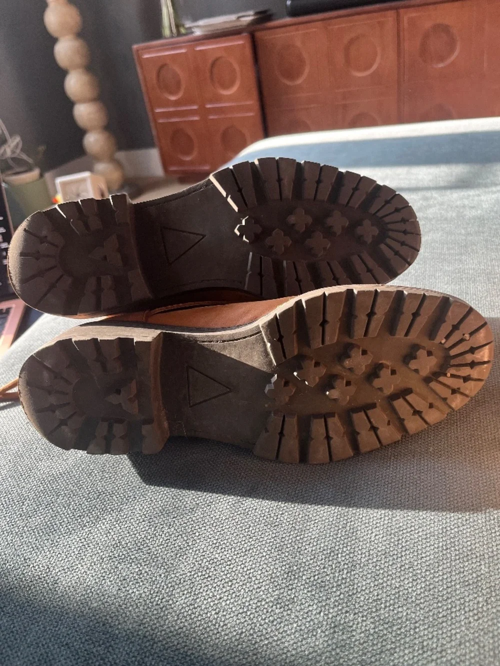 Kelsi Dagger boots with fleecy trim